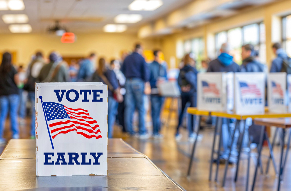 Busy Early Voting Site Image